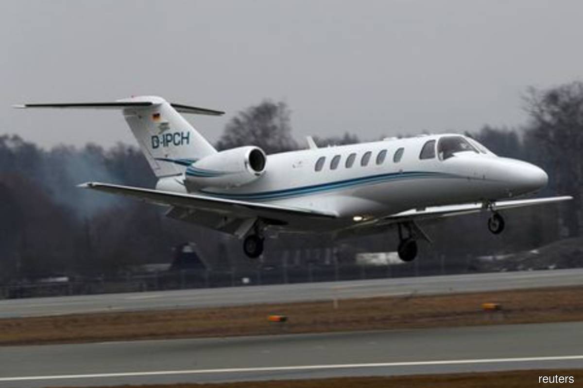 Textron to sell part of flight simulation unit to Canada's CAE for US$40 mil