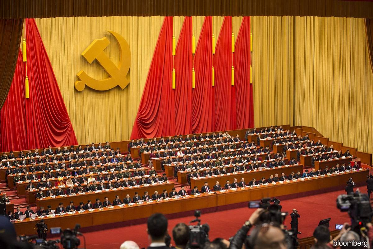 China comfirms overhaul of Hong Kong politics, squeezing democratic opposition