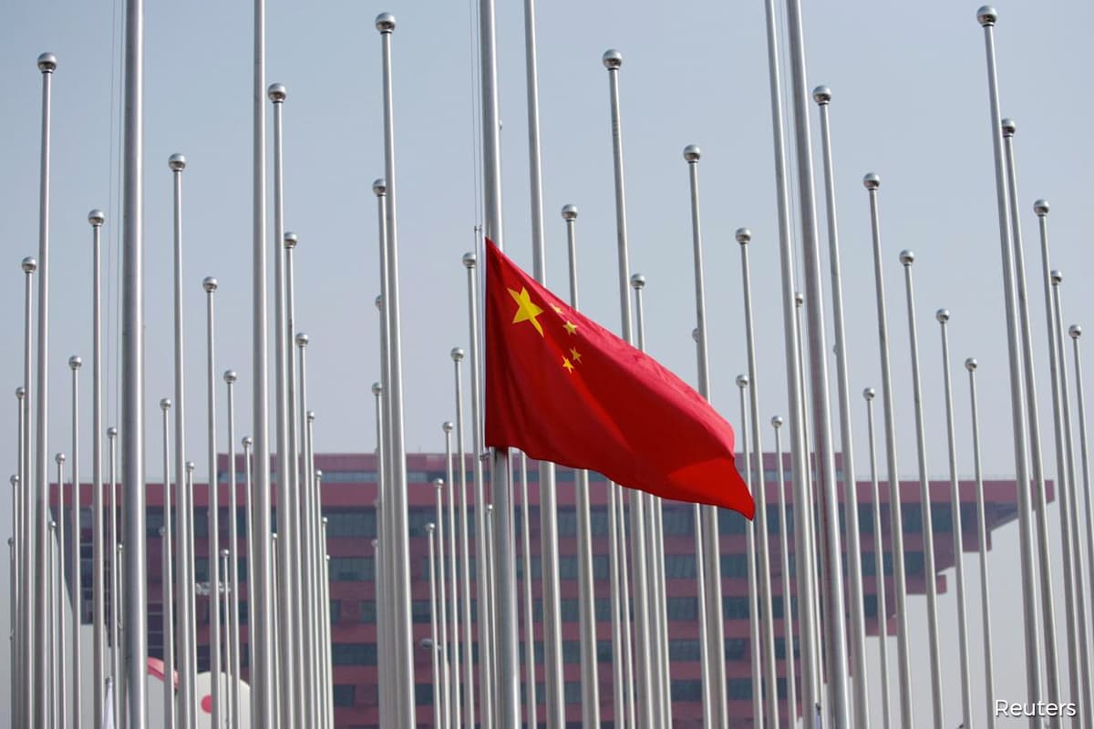 China says will more tightly regulate celebrities' online information