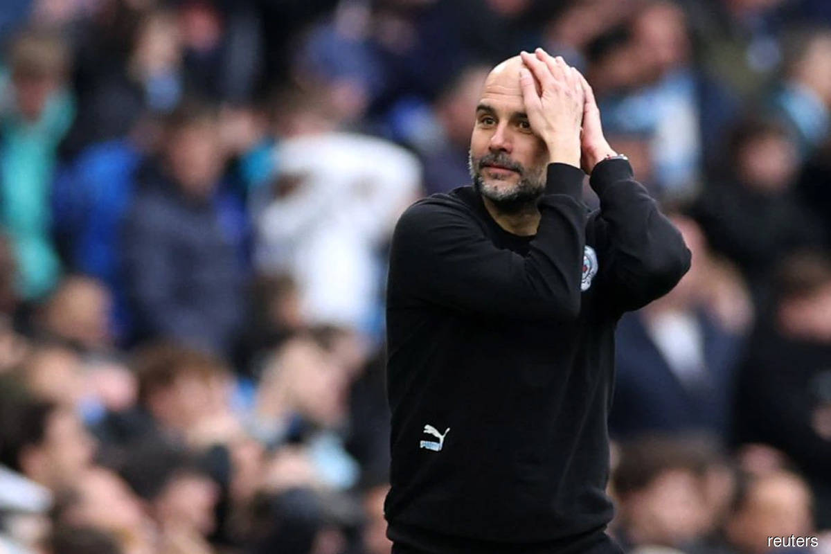 City's Guardiola rues missed opportunity to quell Liverpool title hopes