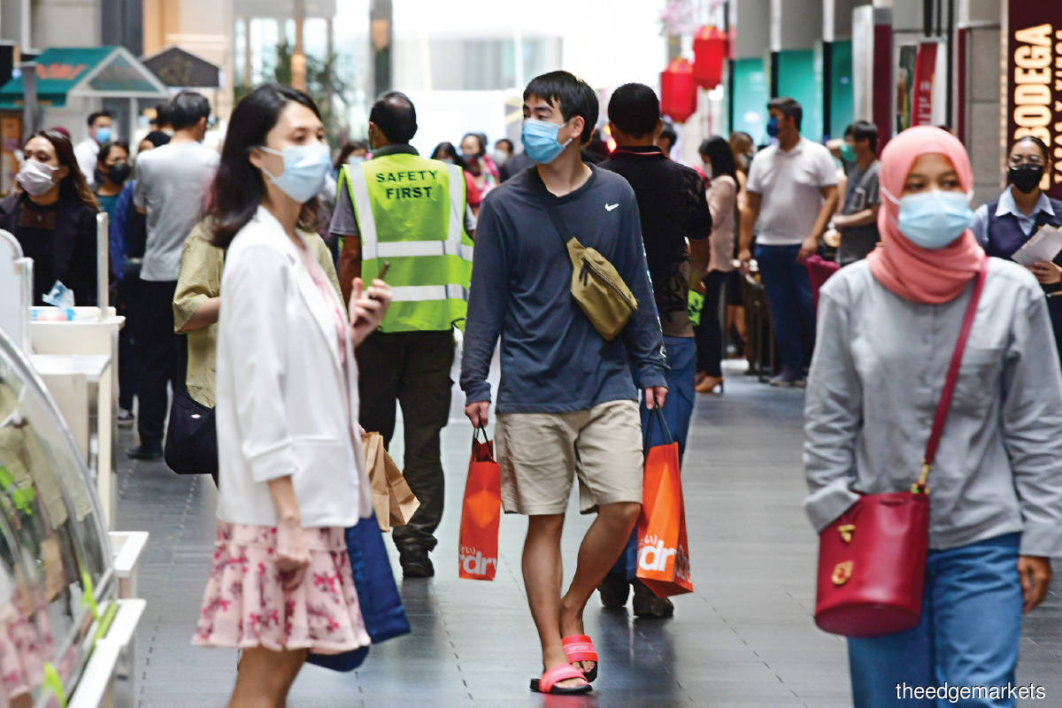The B2B e-commerce market is six times larger than B2C e-commerce in terms of gross merchandise value and continues to grow exponentially due to the popularity of B2C e-commerce during the Covid-19 pandemic (Photo by Patrick Goh/The Edge)