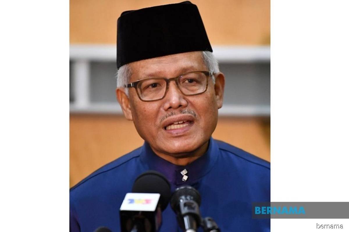 Datuk Seri Hamzah Zainudin (Bernama filepix)