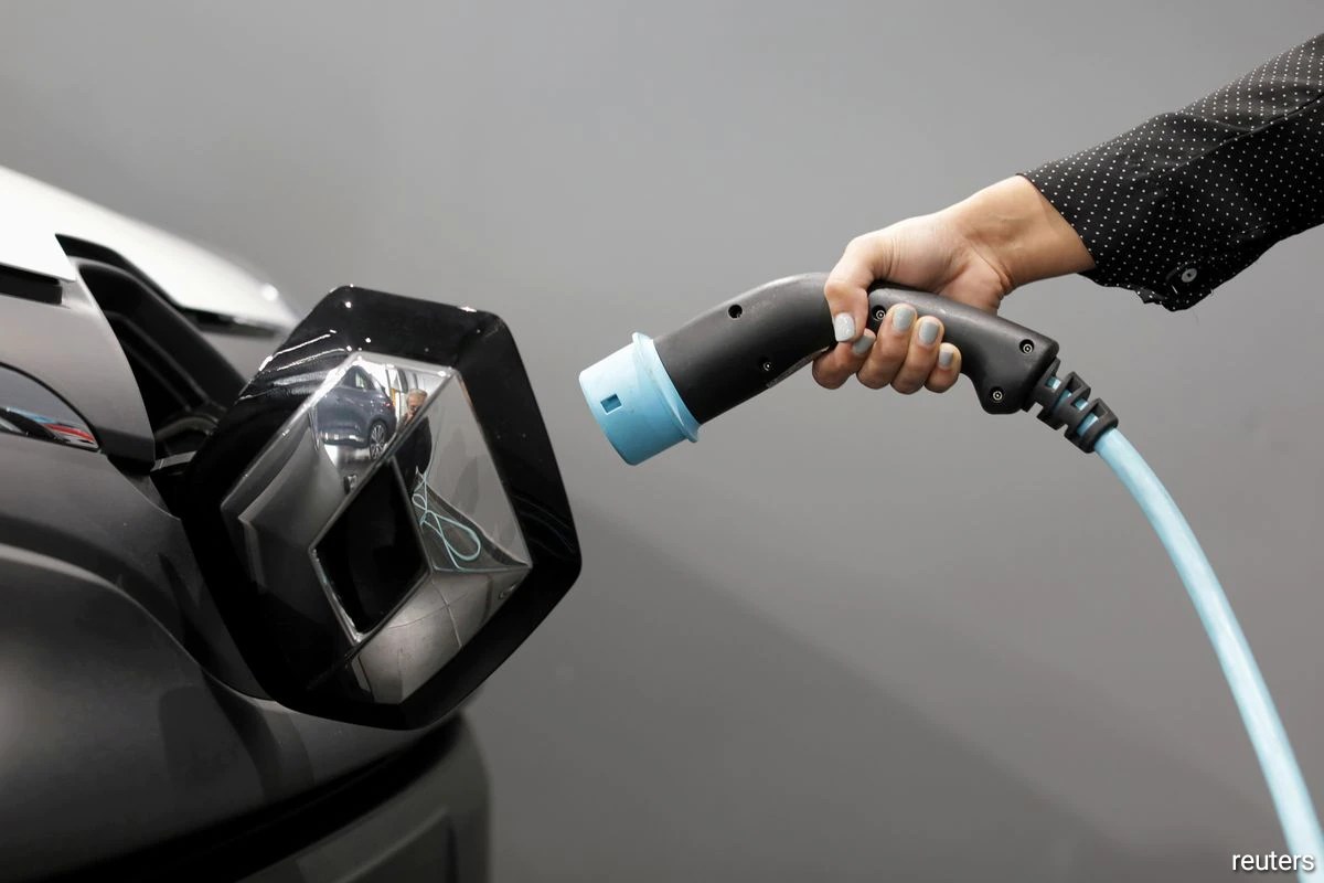 Electrified cars hit almost a fifth of EU 3Q vehicle sales