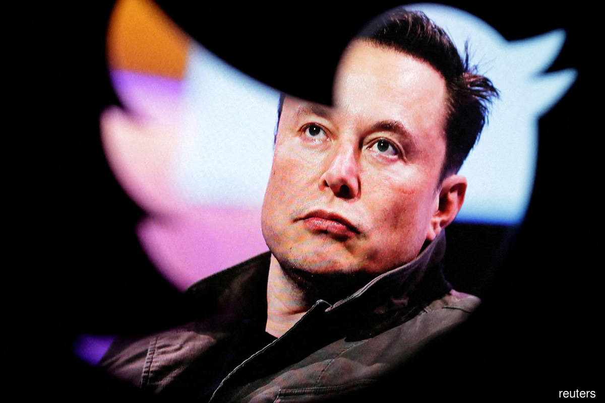 Musk tells Twitter staff no more layoffs planned - Verge reporter