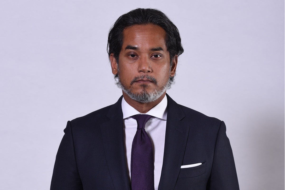 Khairy: Many ask why we receive a vaccine that has yet to be approved by the regulatory today. This is because the approval process from the regulatory must look at how this vaccine is bottled before it can be approved. (File photo by Mohd Suhaimi Mohamed Yusuf/The Edge)