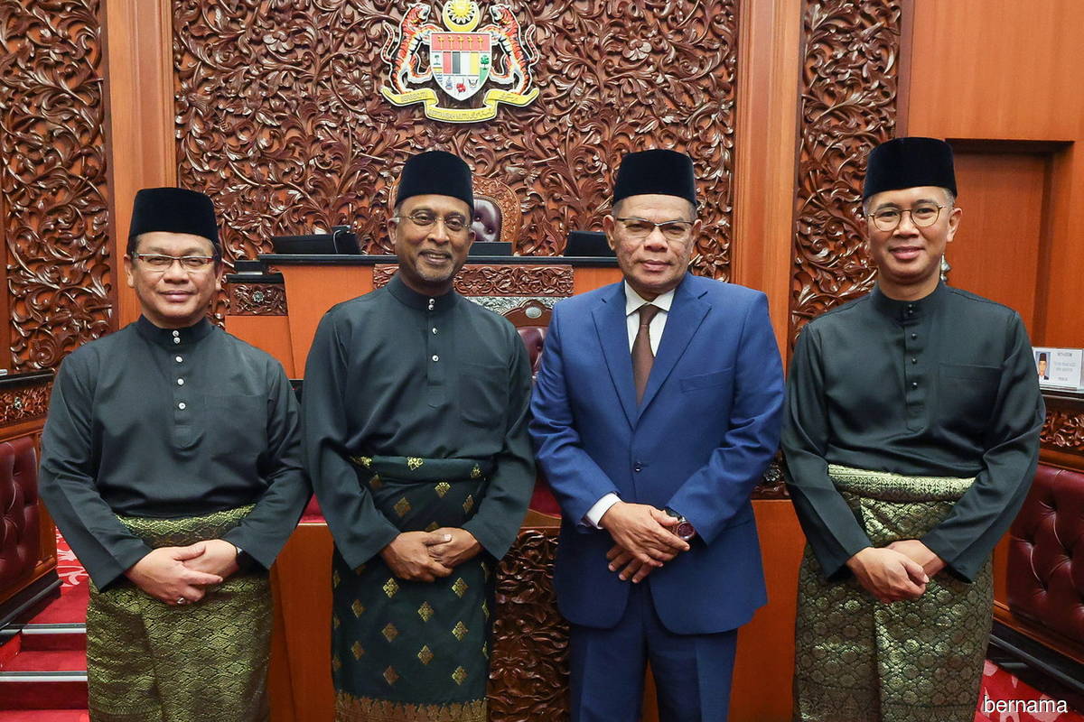 (From left): Chief Shariah Court judge Datuk Dr Mohd Na'im Mokhtar, who has been appointed as Minister of Religious Affairs; BN sec-gen Datuk Seri Dr Zambry Abd Kadir, who has been named Minister of Foreign Affairs; PH sec-gen Datuk Seri Saifuddin Nasution Ismail, who has been appointed as Minister of Home Affairs; and former finance minister Tengku Datuk Seri Zafrul Tengku Abdul Aziz, who has been made Minister of International Trade and Industry