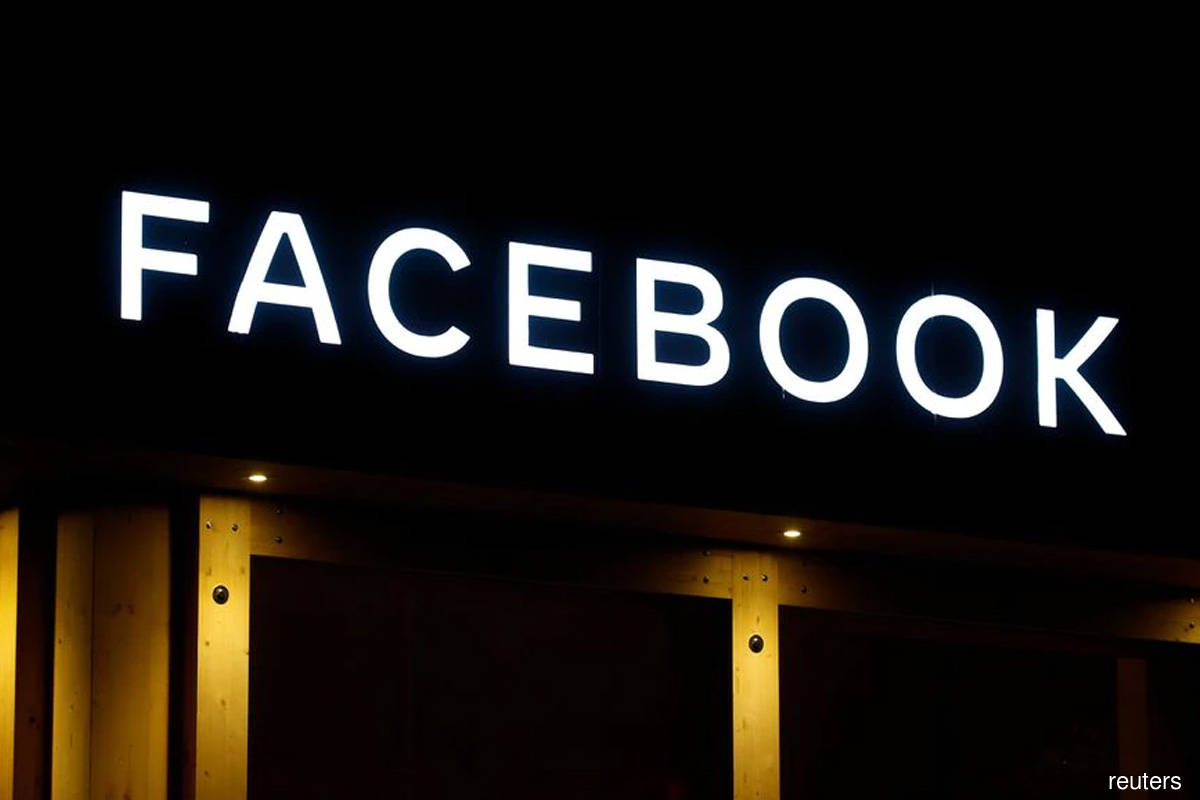 Facebook plans to hire 10,000 in EU to build 'metaverse'