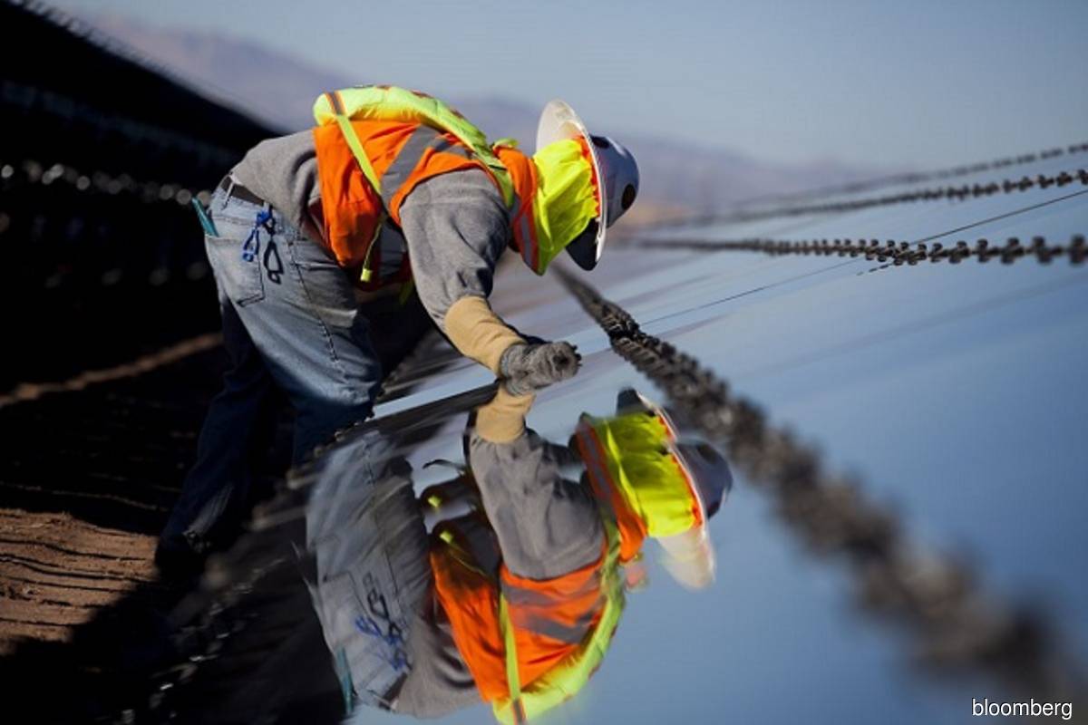 First Solar rejects US site for new factory, eyes Europe or India instead
