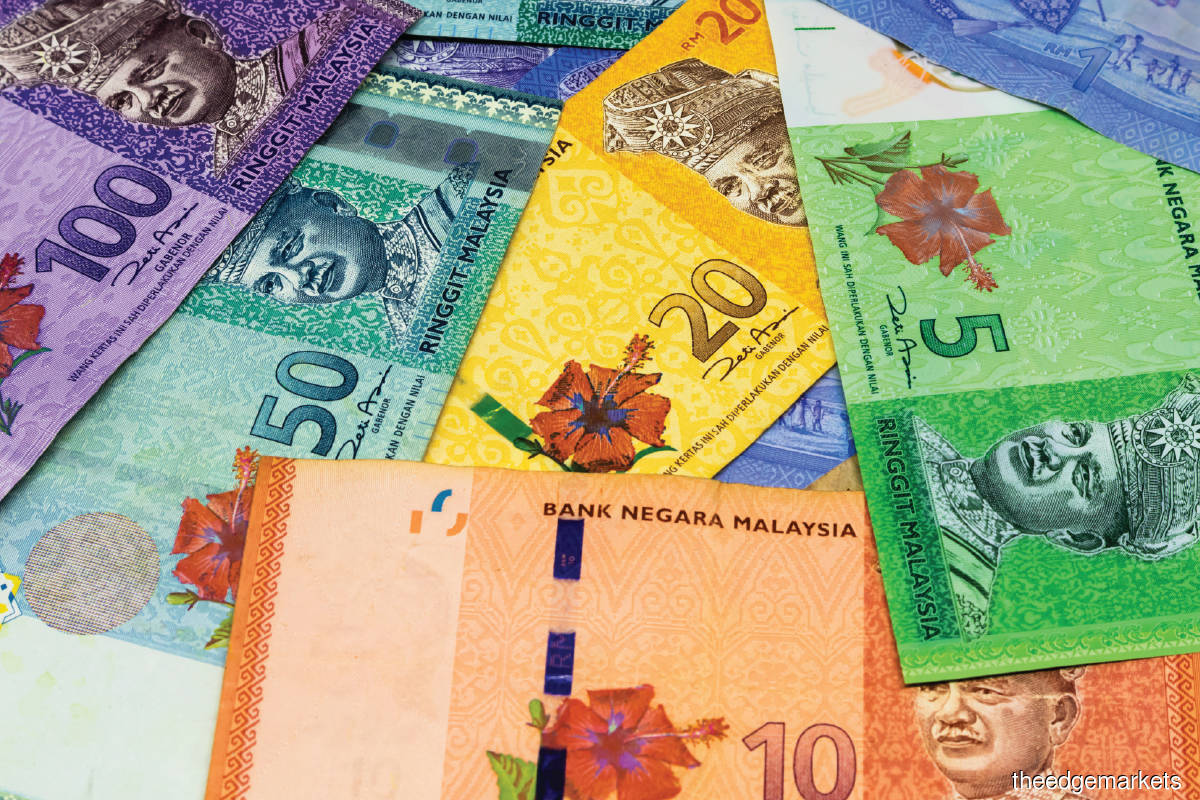 The weaker ringgit against the US dollar has had many Malaysians up in arms