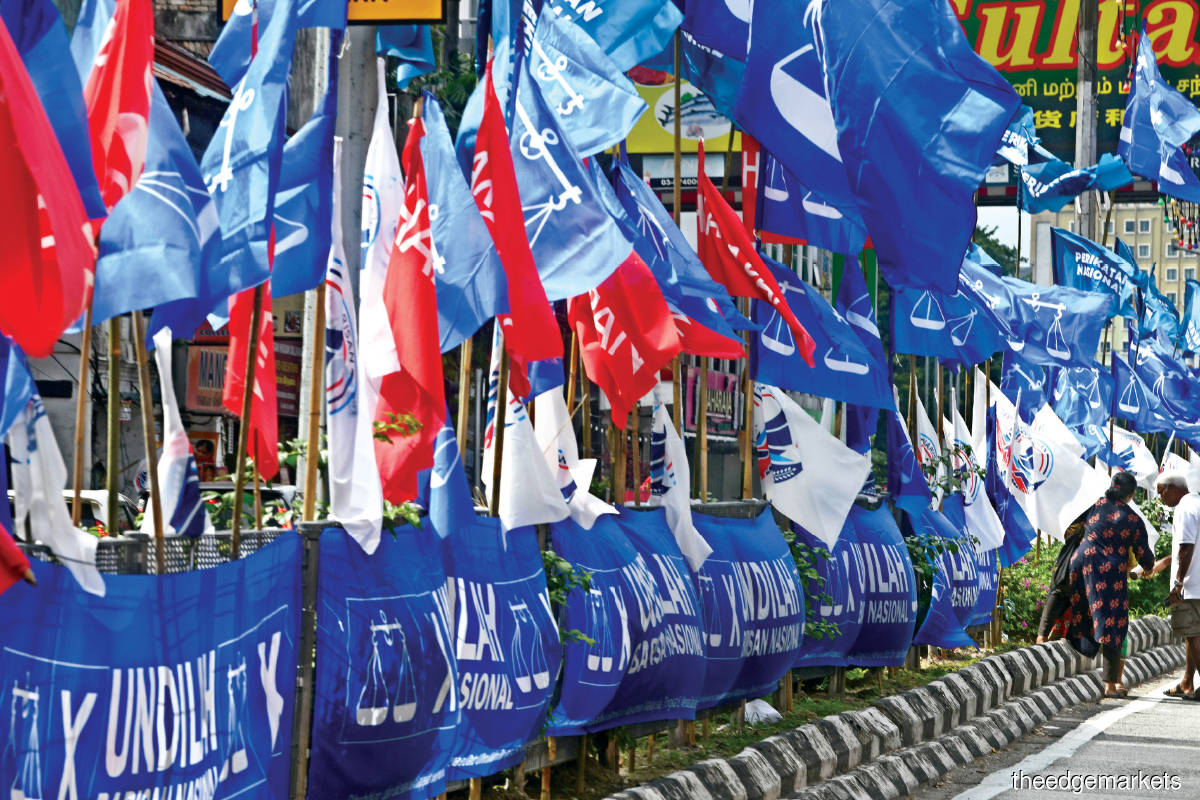 Cover Story / Run-Up To GE15: A week into campaign, GE15 contest looking closer than anticipated