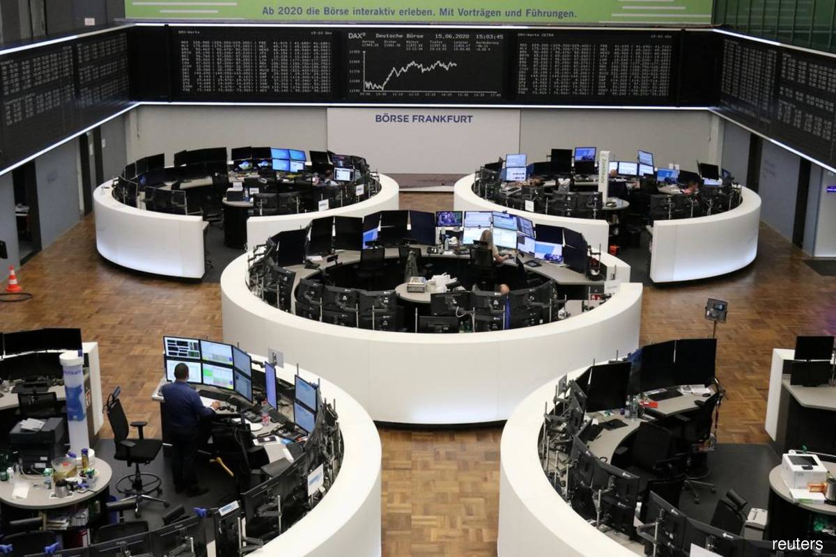 European stocks end higher as Stellantis, luxury stocks jump