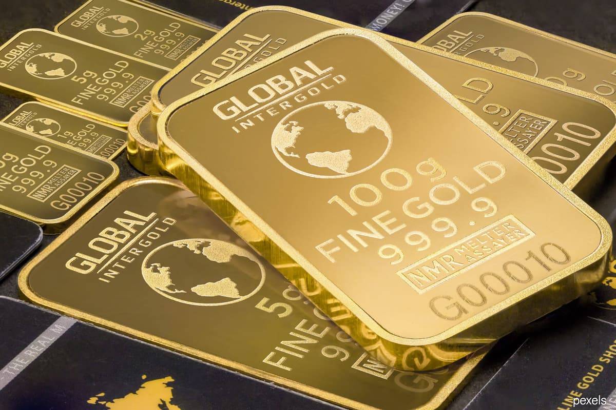 Gold surges to six-month high, seen trending higher in 2023 — CNBC