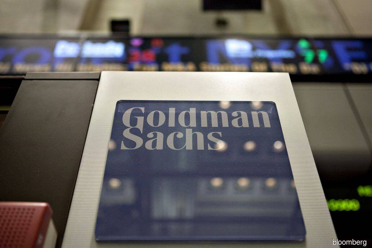 Ex-Goldman banker tipped squash buddy on deals, US alleges