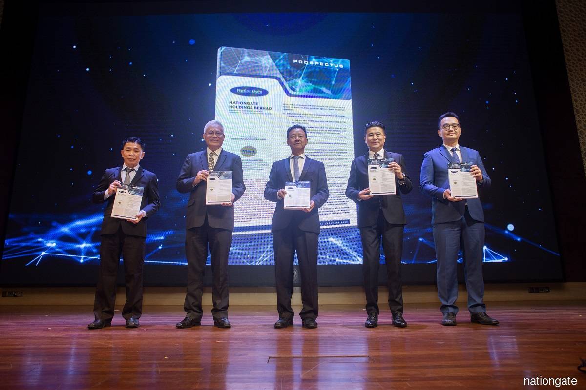 (From left): NationGate CEO cum chief operating officer Lee Kim San, NationGate independent non-executive chairman Datuk Seri Wong Siew Hai, NationGate MD Ooi Eng Leong, M&A Securities MD of corporate finance Datuk Bill Tan, and M&A Securities deputy head of corporate finance Danny Wong