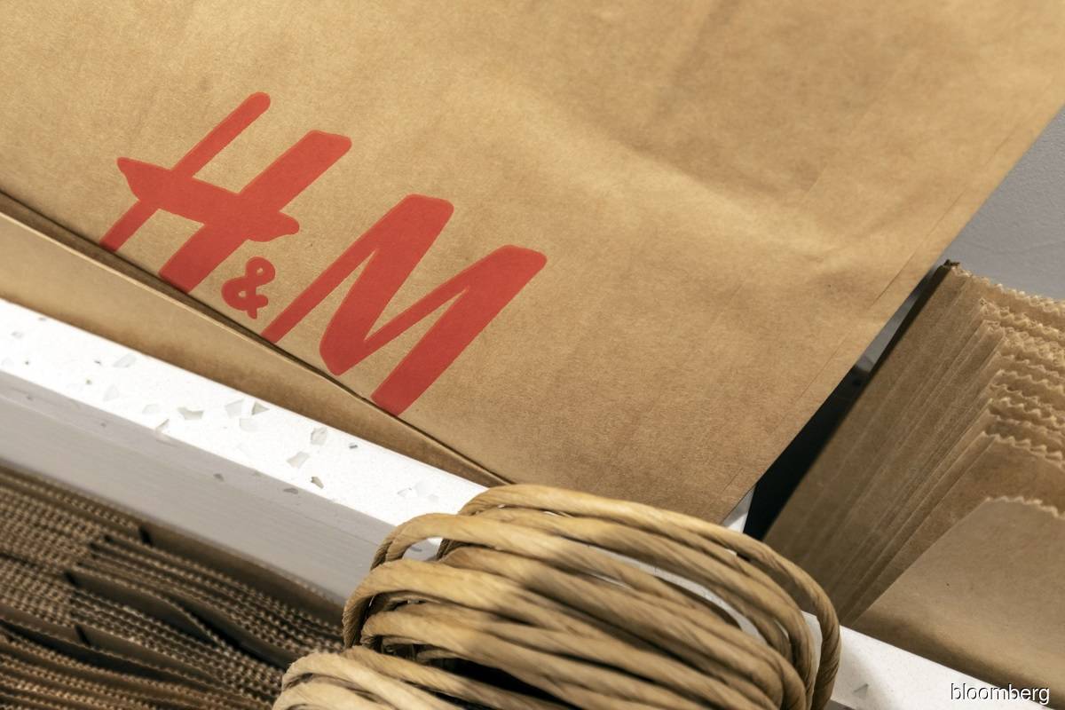 H&M's 1Q sales grow 23 yoy, in line with forecast KLSE Screener