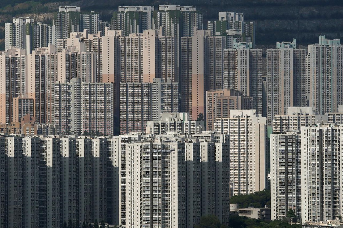 Hong Kong is a renters’ market as prices drop on expat moves