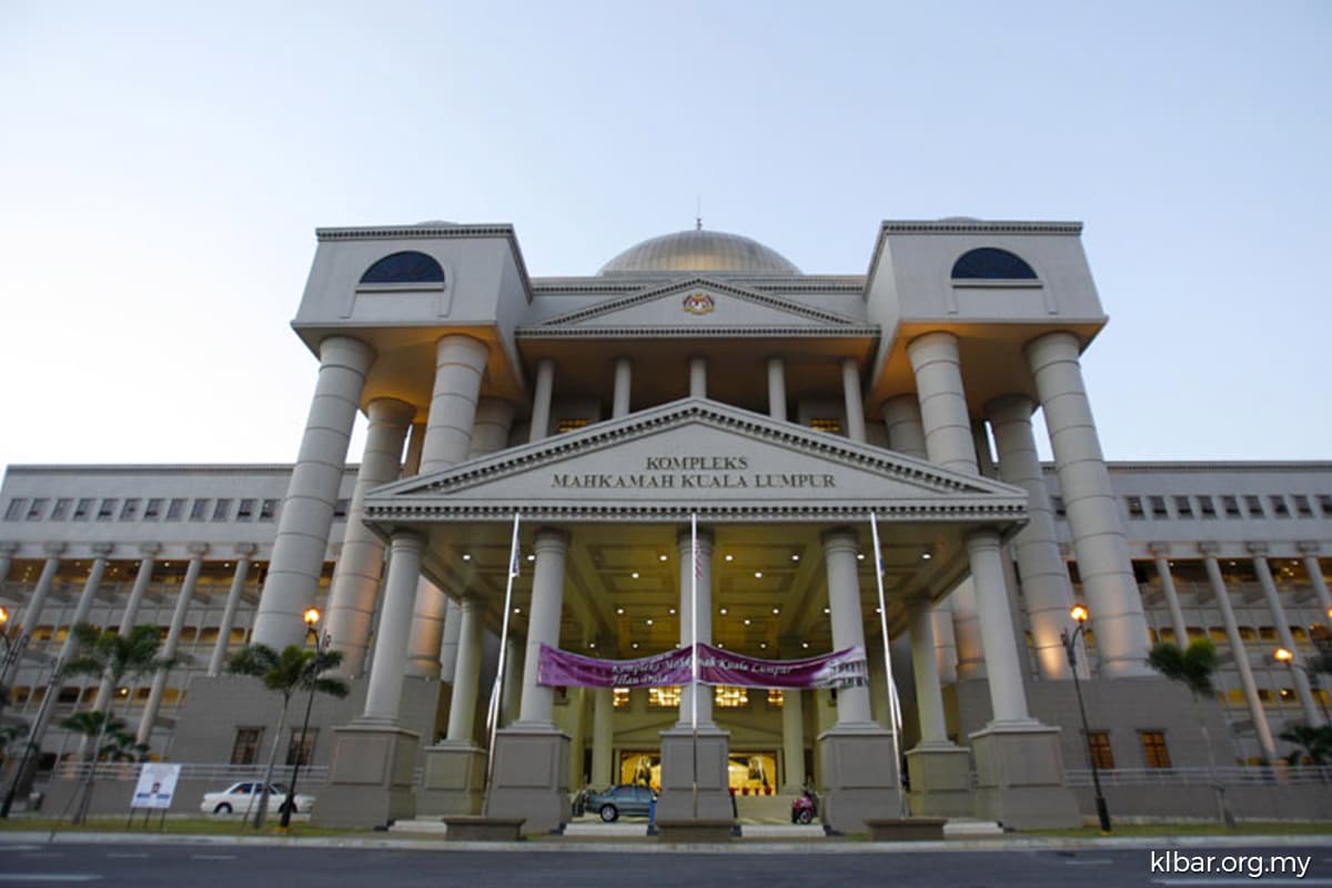 High Court dismisses Terengganu Sultanah's defamation suit against Sarawak Report editor, two others