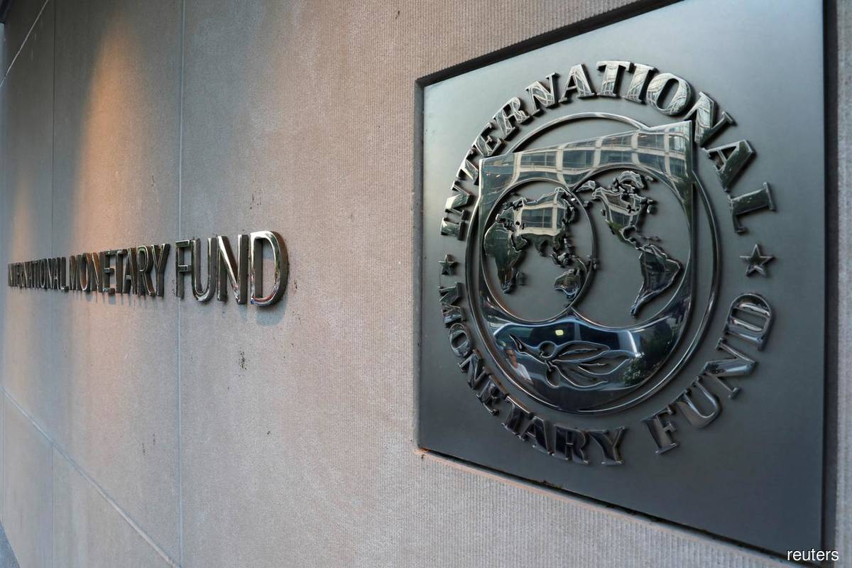 IMF raises growth forecasts for rich nations, dims outlook for developing world