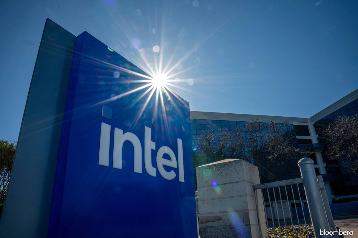 Intel weighing options including foundry split to stem losses, Bloomberg reports