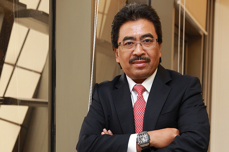 Second Finance Minister Johari Defeated In Titiwangsa