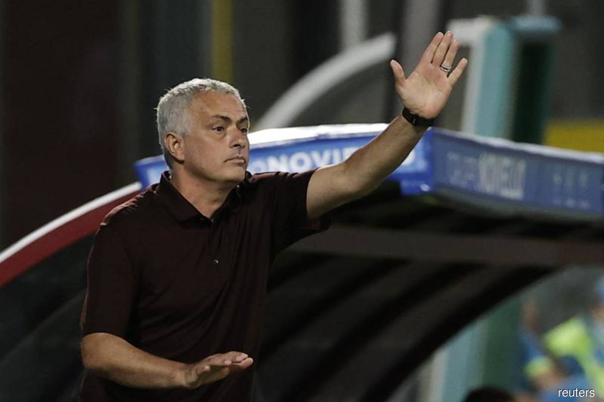 I wanted to remember 1,000th game forever, says jubilant Mourinho