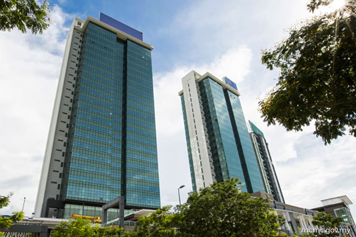 Mcmc Number Of Internet Network Complaints Falls To Lowest In Three Quarters The Edge Markets