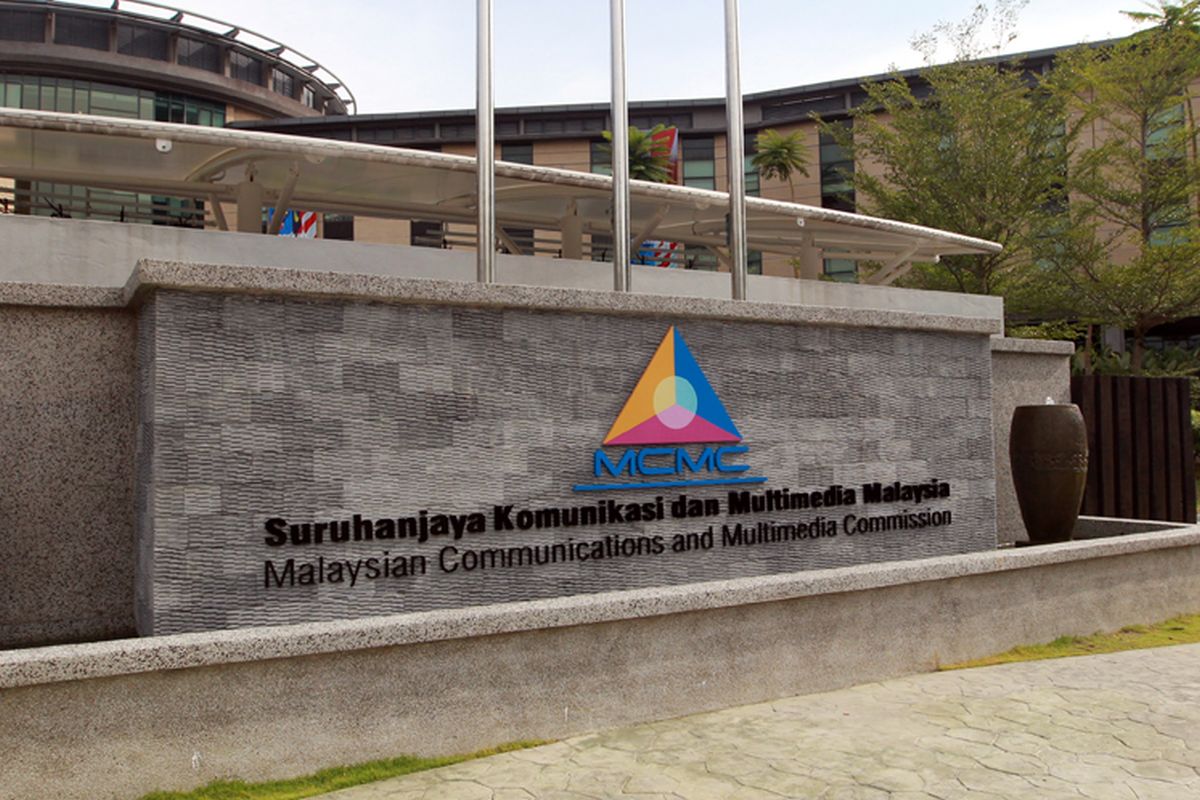 No compromise for those involved in MCMC's Twitter issue — Saifuddin