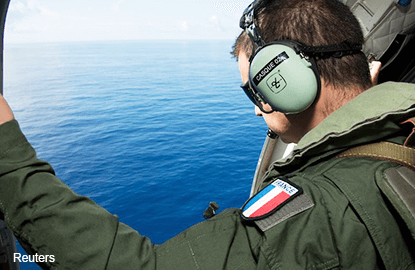 Pilot pinpoints MH370 ‘exact’ crash coordinates, says report