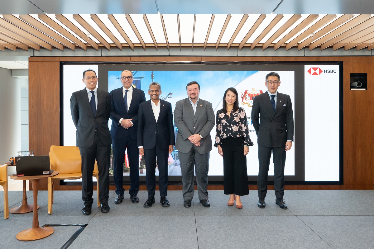 汇丰银行与渣打银行联手在马来西亚进行香港投资路演