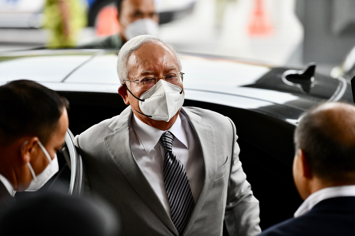 Najib as seen at the Kuala Lumpur Court Complex on Wednesday (June 8) (Photo by Shahrin Yahya/The Edge)