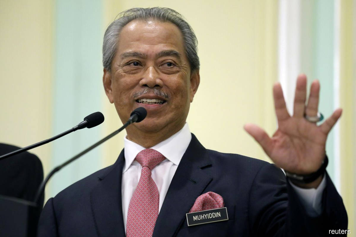 Muhyiddin (pic) filed the application on the grounds that the statements by Mohd Puad were false, defamatory and had tarnished the reputation and good name of the prime minister, locally and internationally, according to news reports.