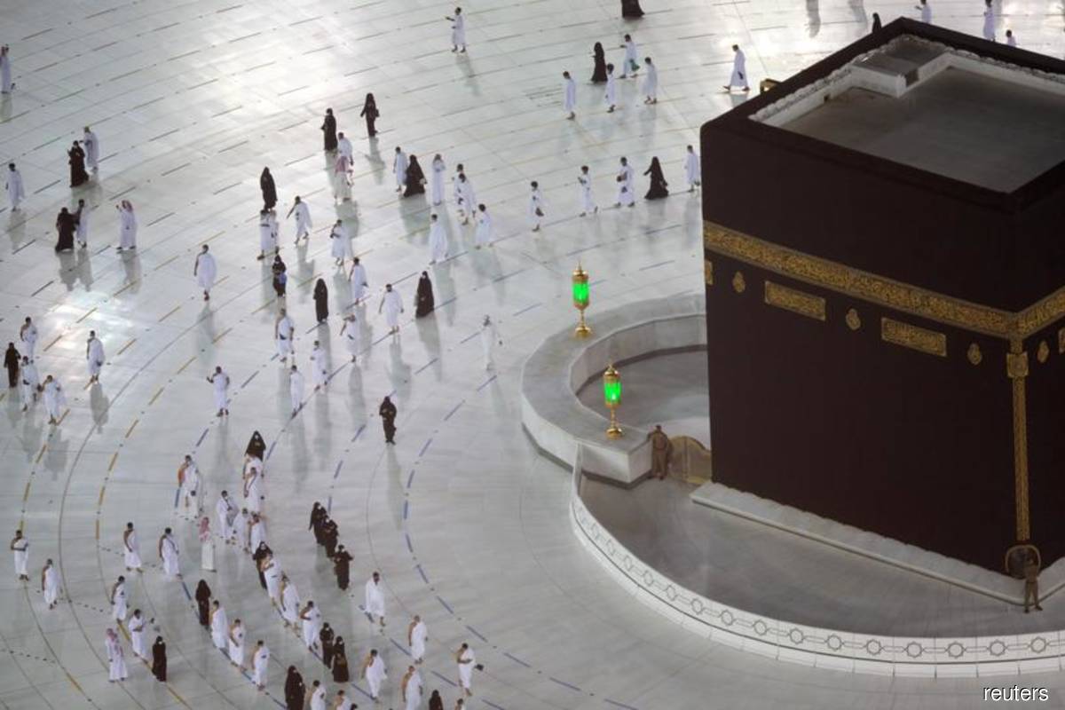 Decision to suspend umrah travel permission prioritises public interest, says minister