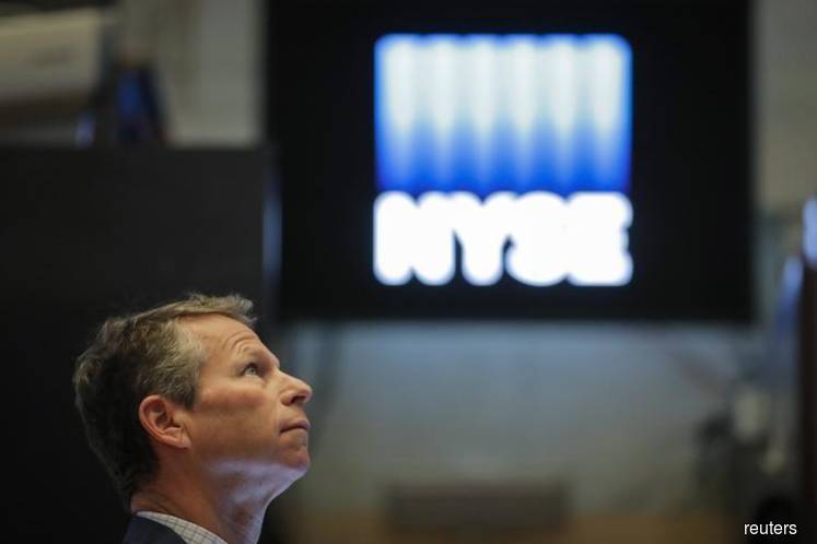 Wall Street sinks again as worries about economy weigh