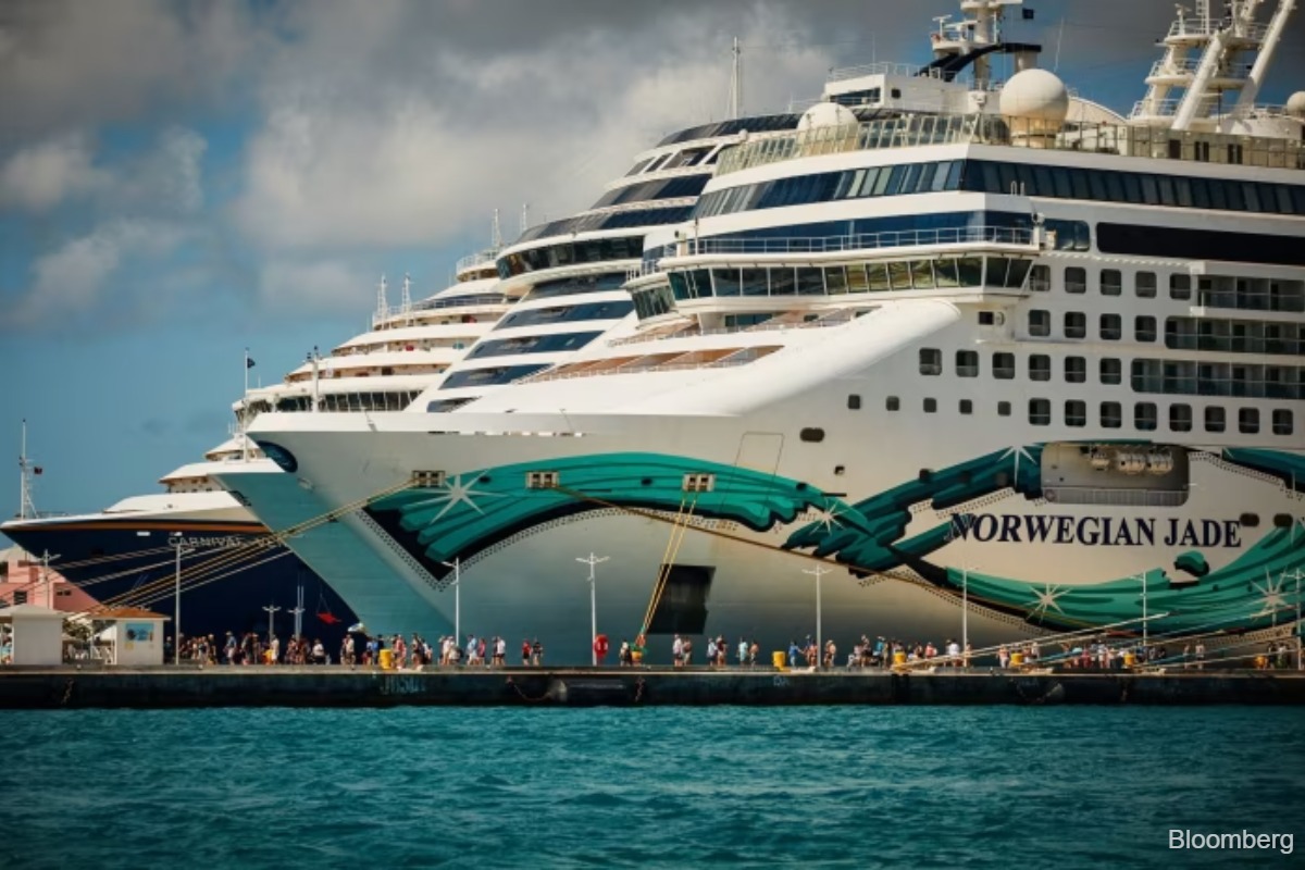 Activist Elliott builds over 10% stake in Norwegian Cruise Line, WSJ reports