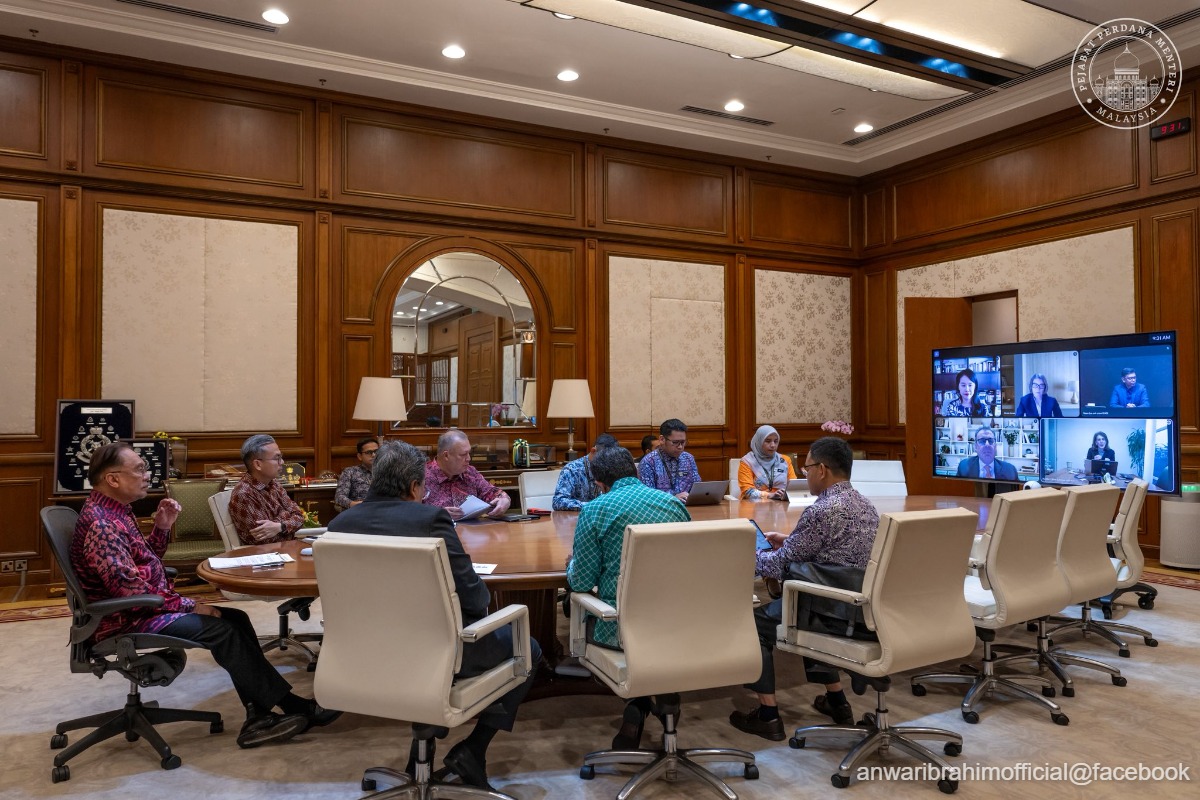 PM: Google&rsquo;s US$2 bil project exceeding expectations, on track