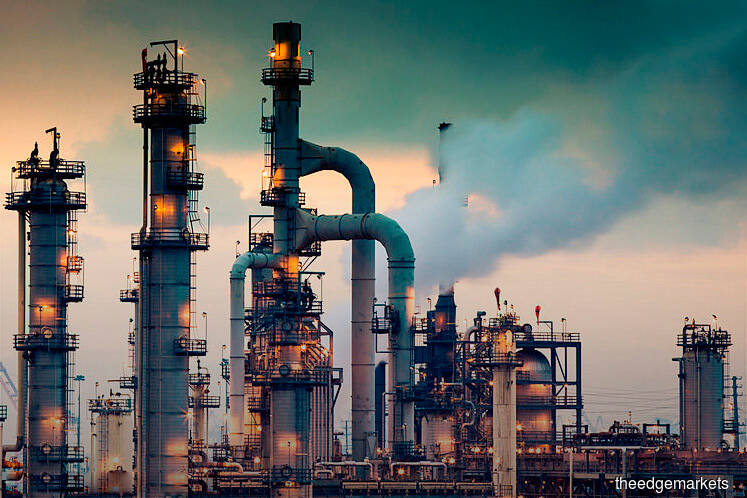 Should Petronas pour its oil revenue into Saudi Aramco IPO?  The Edge