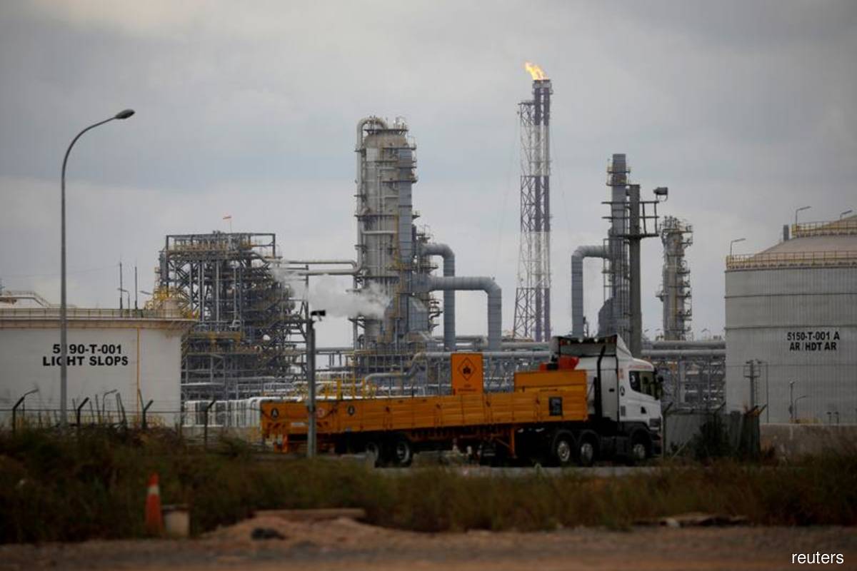 APPEC: Malaysia's Petronas hopes to restart Pengerang refinery by year-end