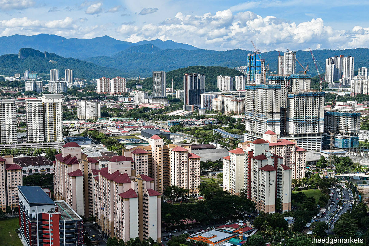 Malaysia's overhang residential units dip below 30,000 for first time in two years 