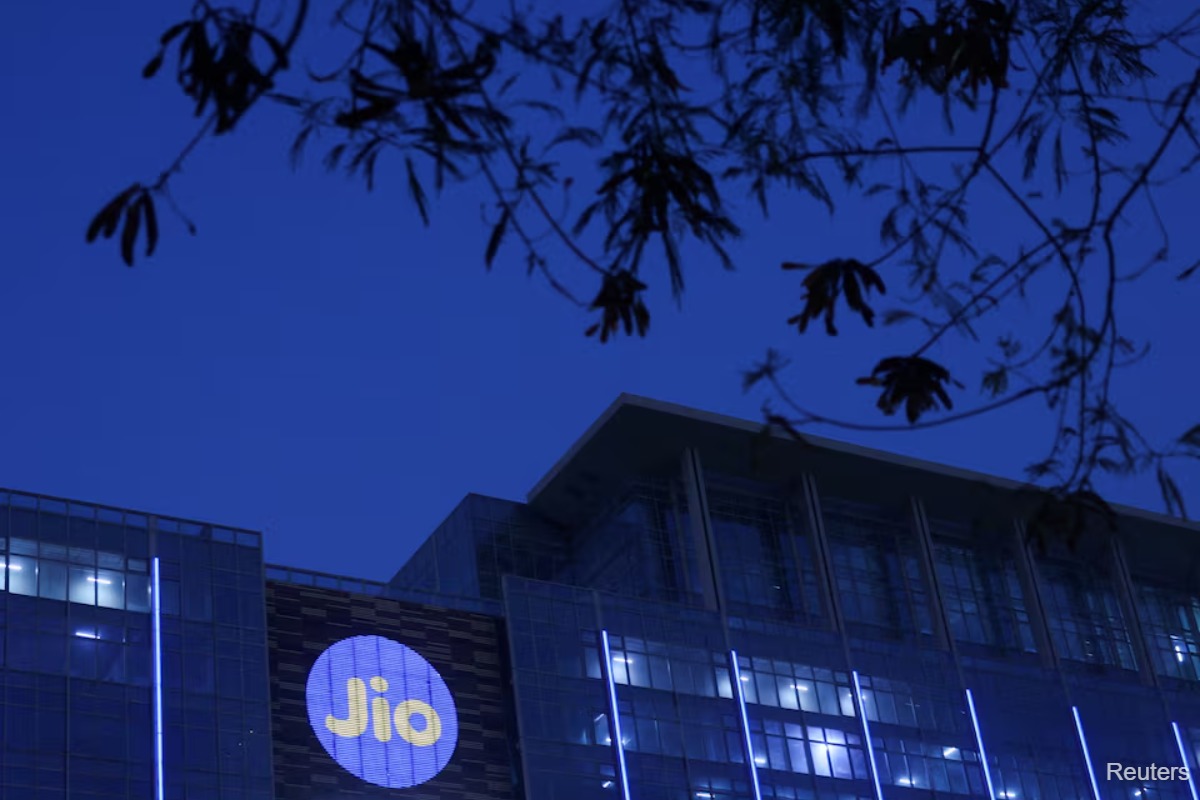 Reliance Building R Ambani's US$3.2 Bil Jio IPO Subscribed Within Two Hours in Record ...