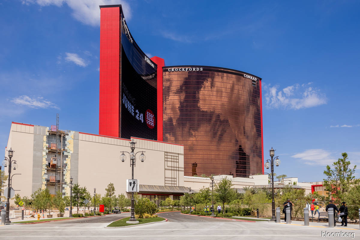 Resorts World Las Vegas accused of catering to crime figures