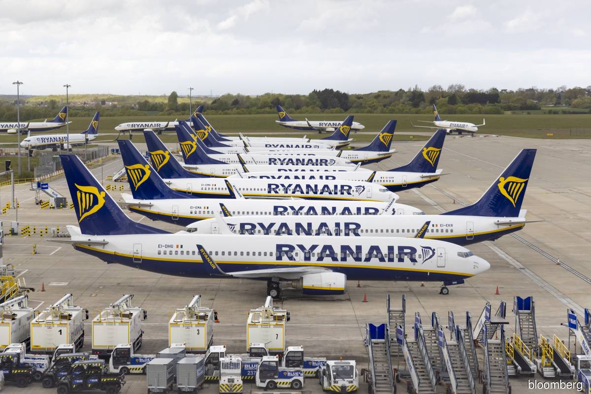 Boeing closes in on mega Ryanair deal in 737 Max endorsement