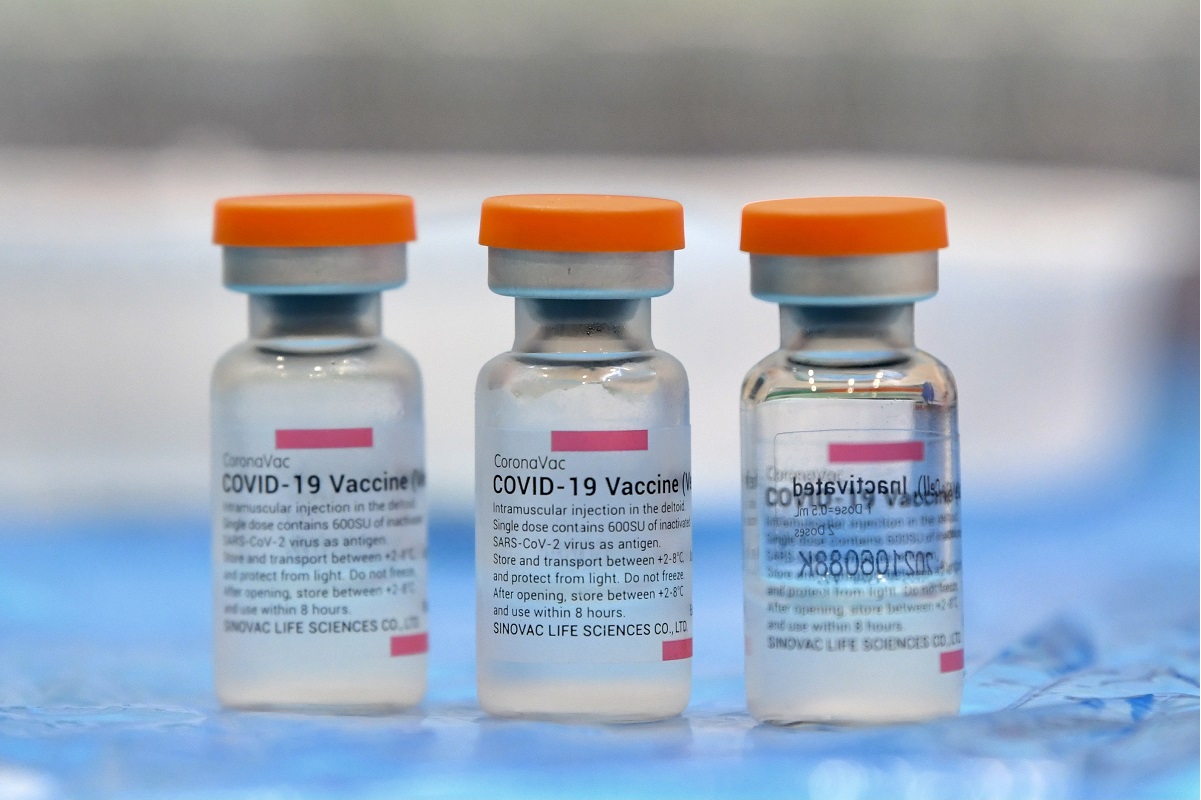 The study, conducted by the Malaysian government, found that 0.011% of about 7.2 million recipients of the Sinovac shot required treatment in intensive care units for Covid-19 infections, health officials told reporters on Thursday. (Photo by Sam Fong/The Edge)
