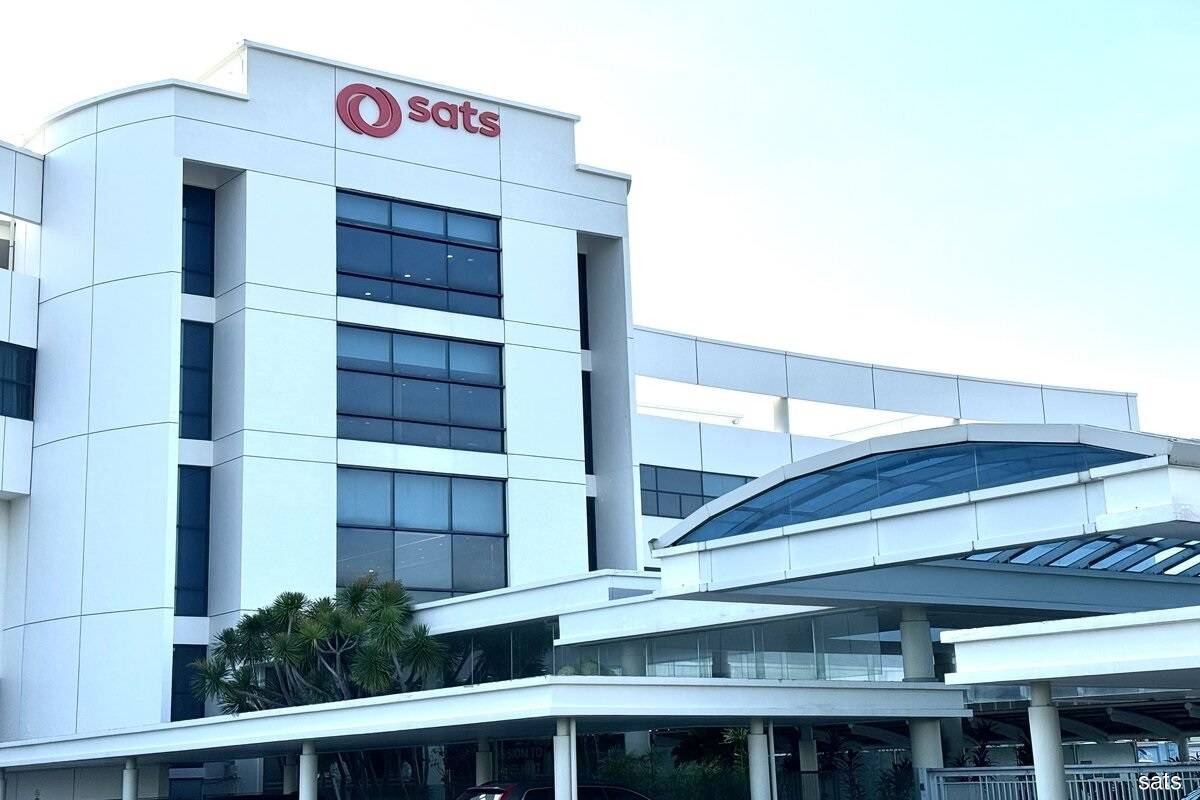 Sats returns to black with 1HFY2025 profit of S$134.7m, declares 1.5 ...