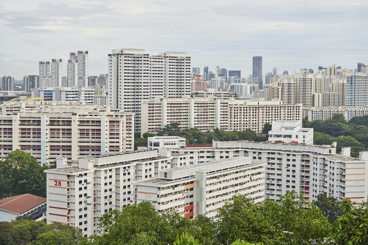 Singapore S Hot Housing Market Faces Risk Of Cooling Curbs Maju Saham