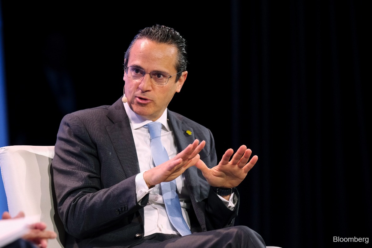 Shell CEO warns of ‘huge impact’ if Strait of Hormuz blocked