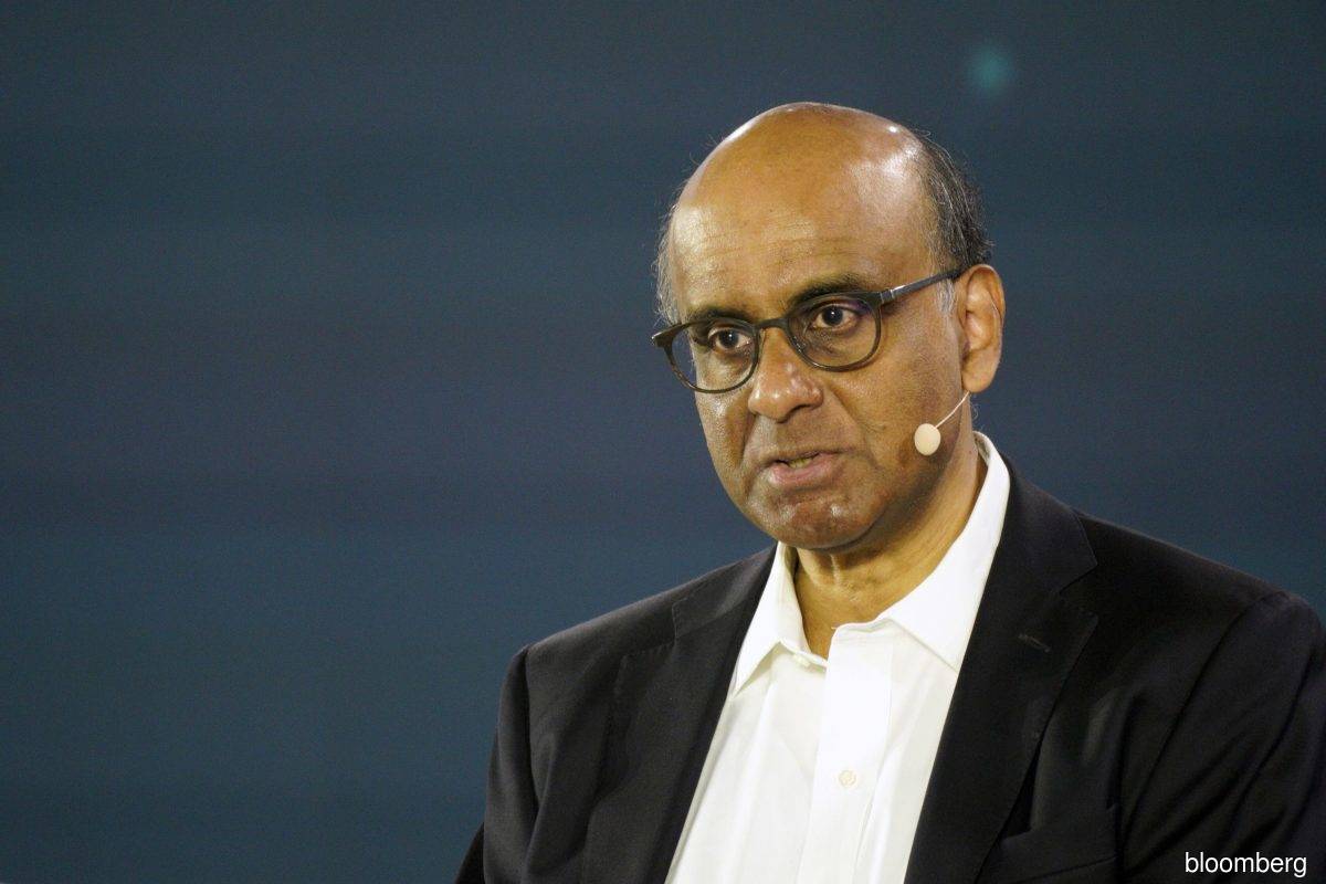 ai-climate-change-are-most-complex-and-important-challenges-faced-by