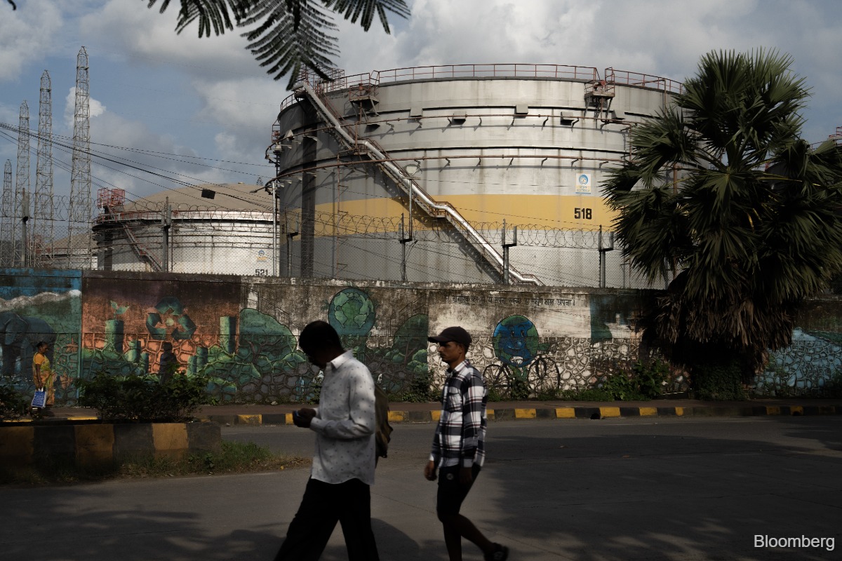 Bharat Petroleum plans Singapore trading hub to cut costs and boost margins