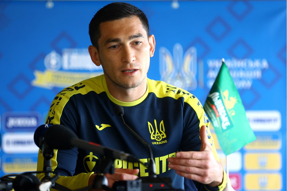 Ukrainian soldiers have only one demand: 'Go to the World Cup' — Stepanenko