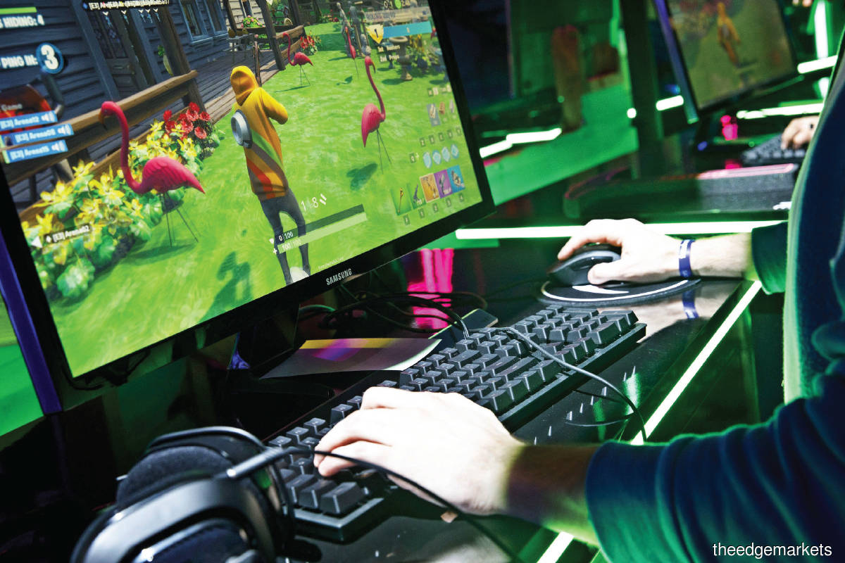 Video gaming globally is now a US$240 billion industry, if all the related services and peripherals are added in. (Photo by Bloomberg)