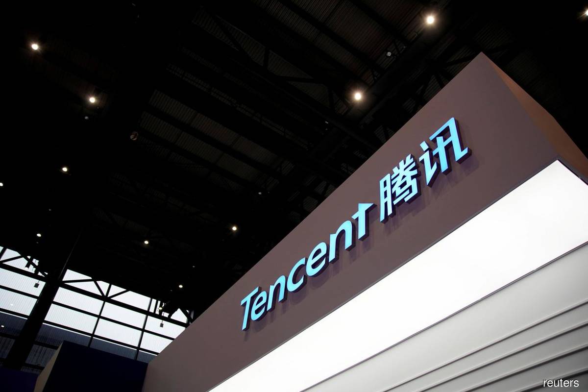 China says 33 apps break rules in gathering personal information